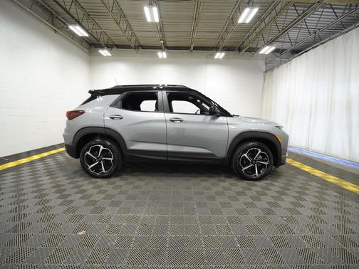 Sterling Gray Metallic 2023 Chevrolet Trailblazer RS