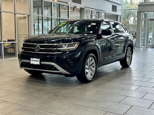 2022 Volkswagen Atlas Cross Sport 3.6L V6 SE w/Technology