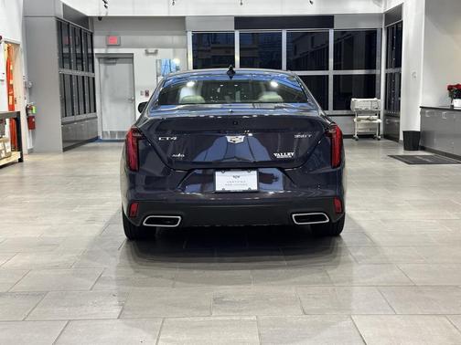 2024 Cadillac CT4 Premium Luxury