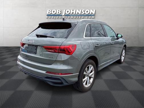 2024 Audi Q3 Premium 45 TFSI S line quattro Tiptronic