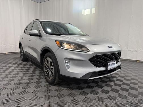 Ingot Silver 2020 Ford Escape SEL