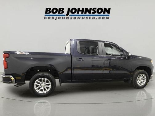 Dark Ash Metallic 2024 Chevrolet Silverado 1500 LT