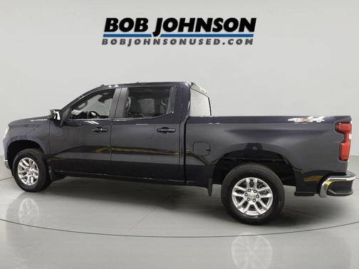 Dark Ash Metallic 2024 Chevrolet Silverado 1500 LT
