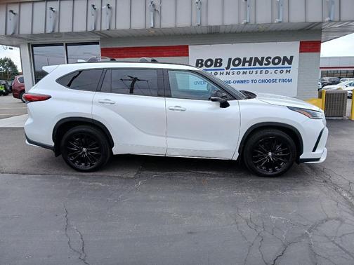 Wind Chill Pearl 2023 Toyota Highlander XSE