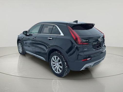 2020 Cadillac XT4 Premium Luxury