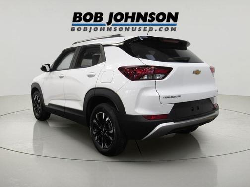 Summit White 2023 Chevrolet Trailblazer LT