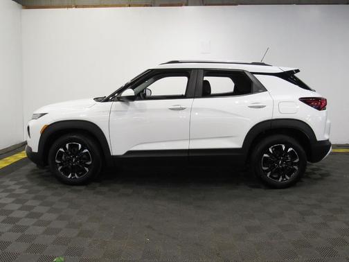 Summit White 2023 Chevrolet Trailblazer LT