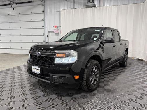 Shadow Black 2023 Ford Maverick XLT