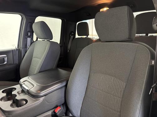 2021 RAM 1500 Classic Warlock Quad Cab 4x4 6'4' Box