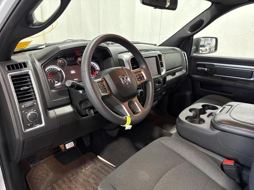 2021 RAM 1500 Classic Warlock Quad Cab 4x4 6'4' Box