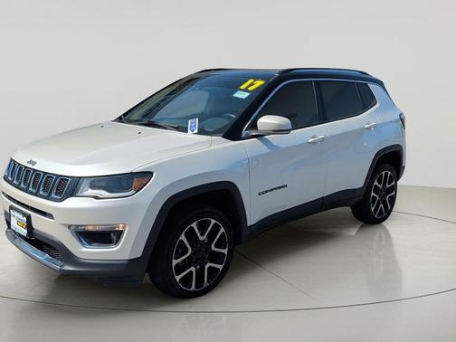 Pearl White Tri-Coat 2017 Jeep New Compass Limited