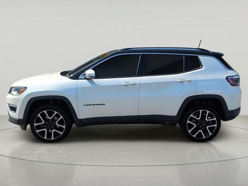 Pearl White Tri-Coat 2017 Jeep New Compass Limited