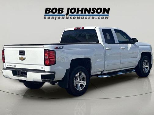 Summit White 2018 Chevrolet Silverado 1500 2LT