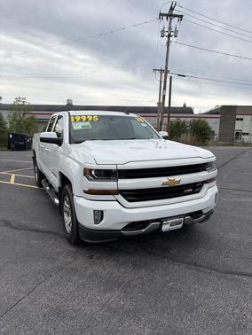 Summit White 2018 Chevrolet Silverado 1500 2LT