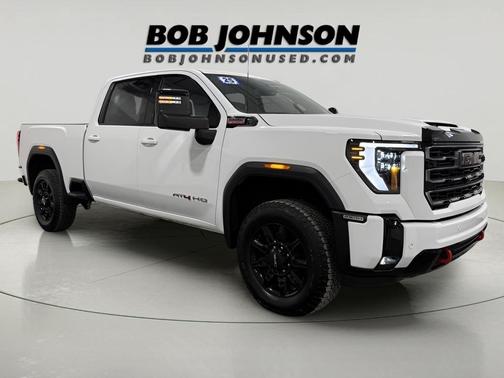 2025 GMC Sierra 2500 AT4