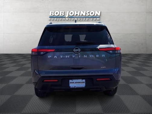2025 Nissan Pathfinder SV 4WD