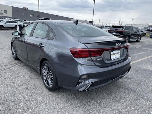Gravity Gray 2024 Kia Forte GT-Line