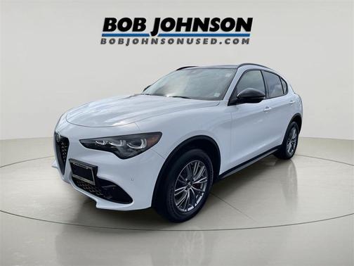 2024 Alfa Romeo Stelvio Sprint AWD