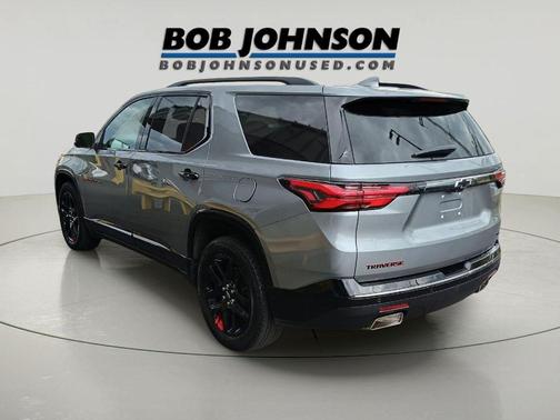 Sterling Gray Metallic 2023 Chevrolet Traverse Premier