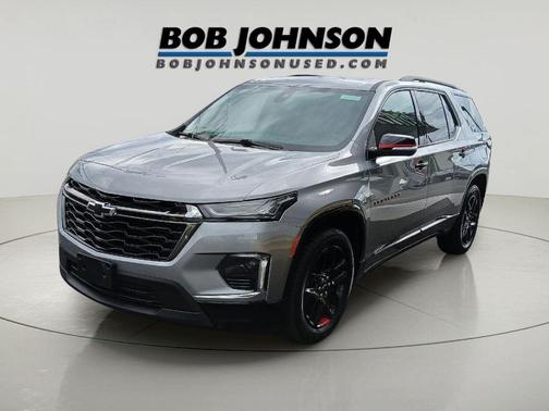 Sterling Gray Metallic 2023 Chevrolet Traverse Premier