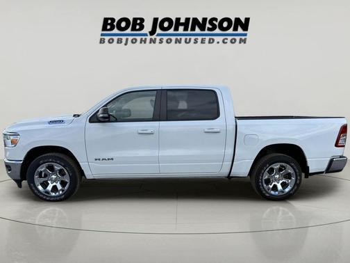 Bright White Clearcoat 2022 RAM 1500 Big Horn/Lone Star