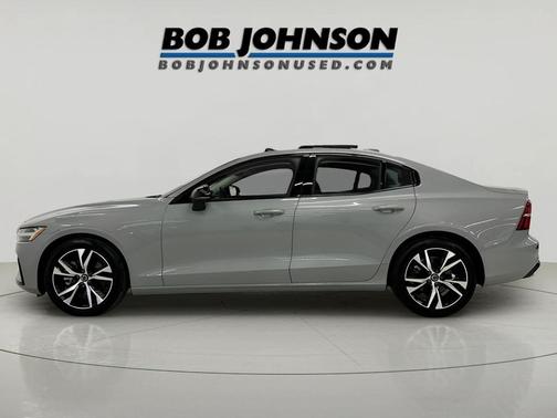 2025 Volvo S60 B5 Core