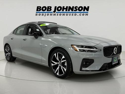 2025 Volvo S60 B5 Core