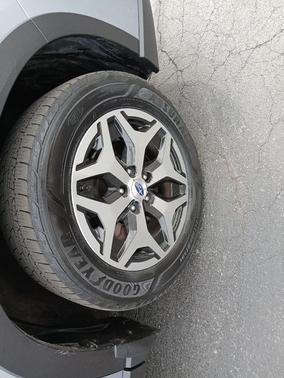Ice Silver Metallic 2021 Subaru Forester Premium