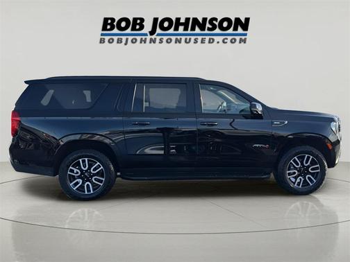 2024 GMC Yukon XL 4WD AT4