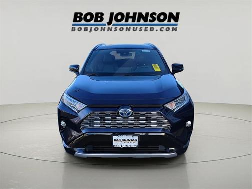 2020 Toyota RAV4 Hybrid SE