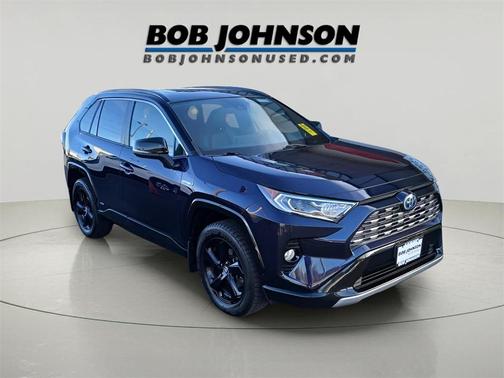 2020 Toyota RAV4 Hybrid SE