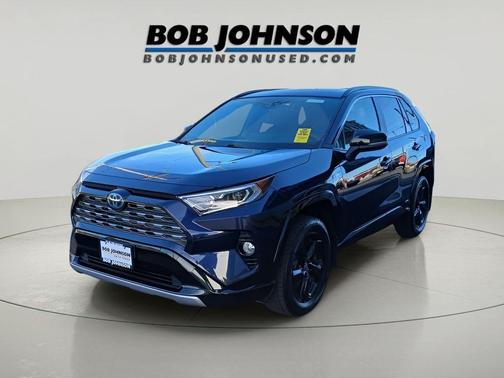 2020 Toyota RAV4 Hybrid SE