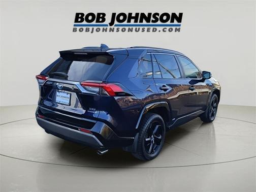 2020 Toyota RAV4 Hybrid SE