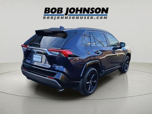 2020 Toyota RAV4 Hybrid SE