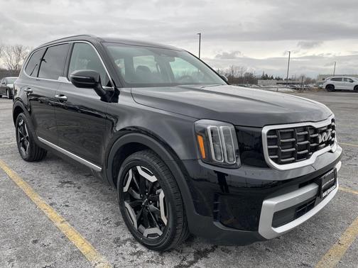 2023 Kia Telluride S