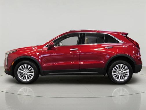 2024 Cadillac XT4 Luxury