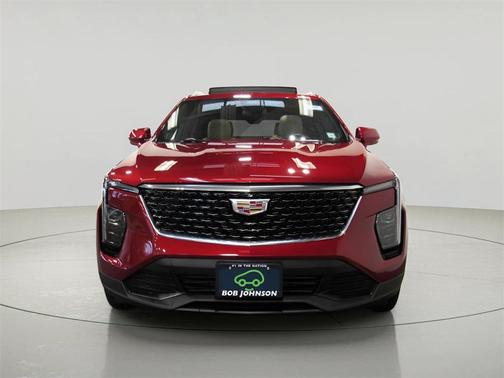 2024 Cadillac XT4 Luxury