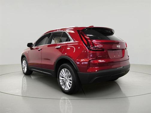 2024 Cadillac XT4 Luxury