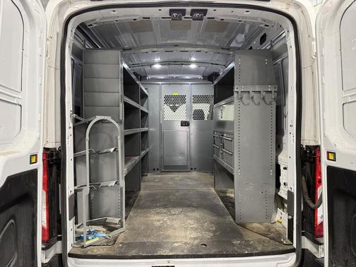 2022 Ford Transit-350 Base