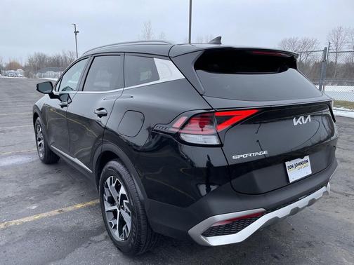 2023 Kia Sportage Hybrid EX
