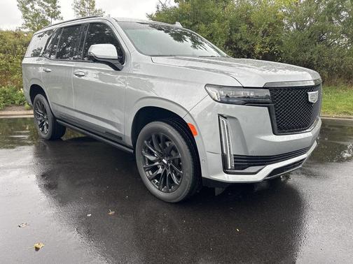Argent Silver Metallic 2023 Cadillac Escalade Sport