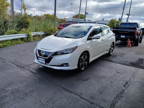 2021 Nissan Leaf SL PLUS 62 kWh