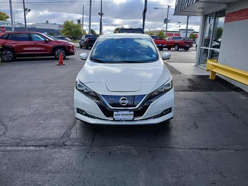2021 Nissan Leaf SL PLUS 62 kWh