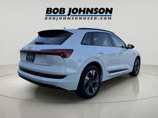 2021 Audi e-tron Premium