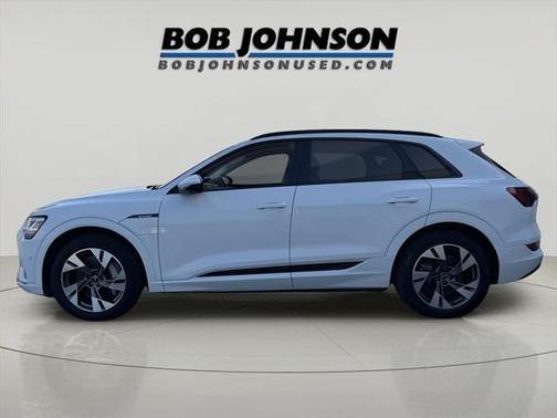 2021 Audi e-tron Premium