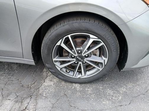 Steel Gray 2023 Kia Forte LXS