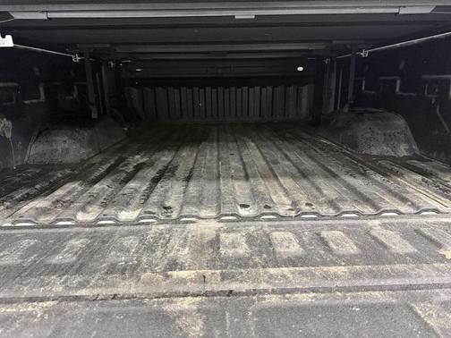 Summit White 2024 GMC Sierra 2500 Pro