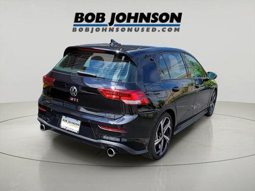2024 Volkswagen Golf GTI 2.0T SE DSG