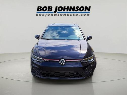 2024 Volkswagen Golf GTI 2.0T SE DSG