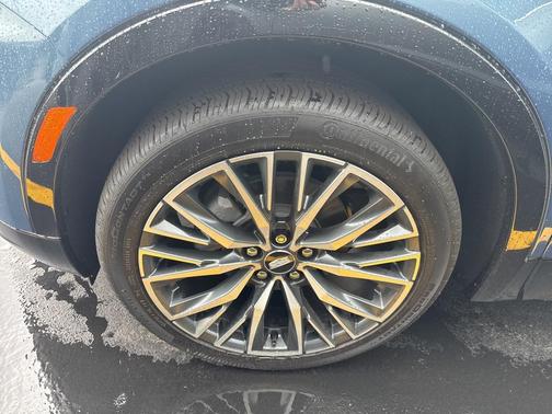 2025 Cadillac XT4 Sport